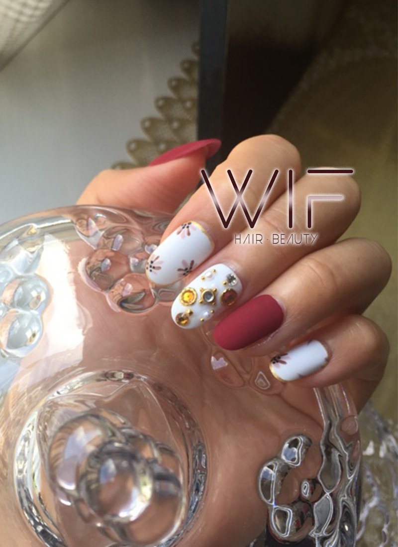 Matte Red Flower False Nails NC003